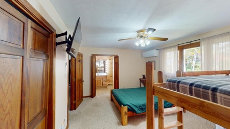 Contemporary Home on 10.5 acres with Pond - image 27