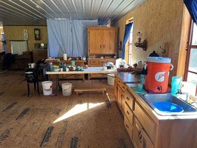 Amish Home & 2 Barns On 12.11 Acres - Casey County, Ky - image 31