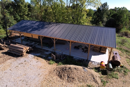 Amish Home & 2 Barns On 12.11 Acres - Casey County, Ky - image 12