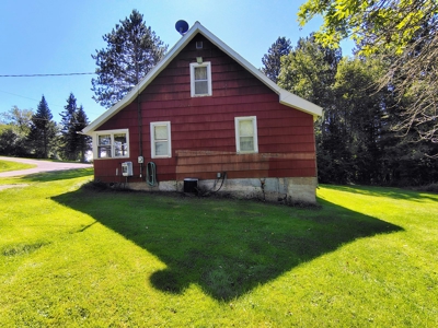 Home with Acreage for Sale in Glidden, Wisconsin - image 18