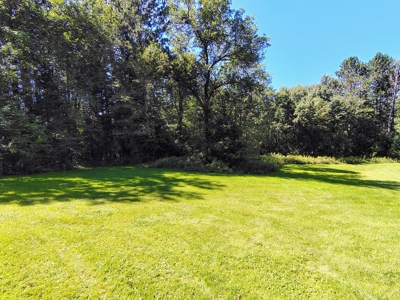Home with Acreage for Sale in Glidden, Wisconsin - image 9