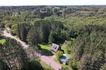 Home with Acreage for Sale in Glidden, Wisconsin - image 4