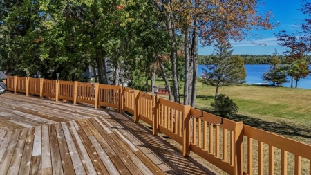 Home with Waterfront Access Lake Fifteen for Sale Atlanta MI - image 9
