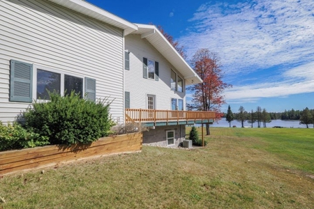 Home with Waterfront Access Lake Fifteen for Sale Atlanta MI - image 14