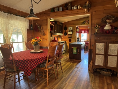 Country Retreat For Sale in Arkansas Ozarks - image 15