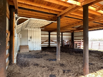 East Texas Ranch For Sale - image 29