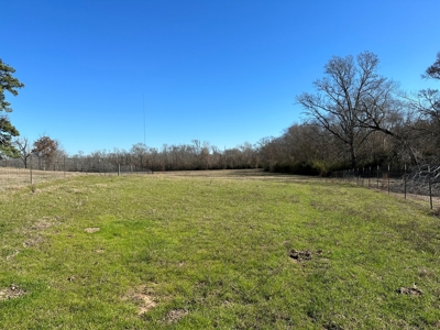 East Texas Ranch For Sale - image 31