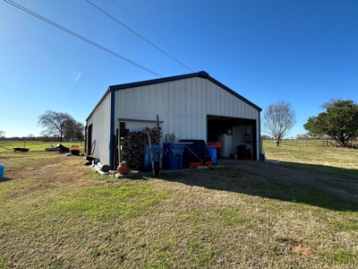 East Texas Ranch For Sale - image 38