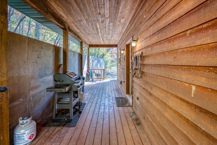 Jasper Newton County Creekside Cabin Buffalo River  For Sale - image 3