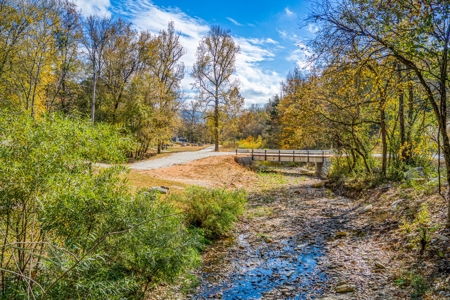 Jasper Newton County Creekside Cabin Buffalo River  For Sale - image 37