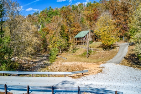 Jasper Newton County Creekside Cabin Buffalo River  For Sale - image 31