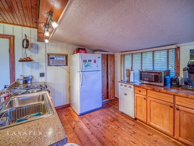 Buffalo River Newton County Jasper Furnished Cabin For Sale - image 13