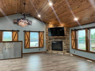 Home and Land For Sale - image 18