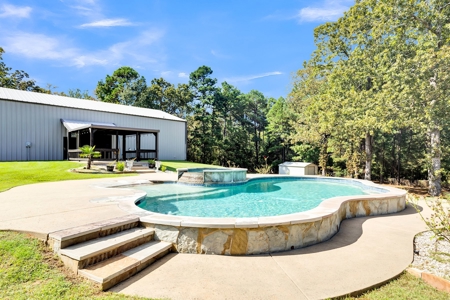 South Tyler Luxury Home for Sale in Jack Three Lakes Legacy - image 34