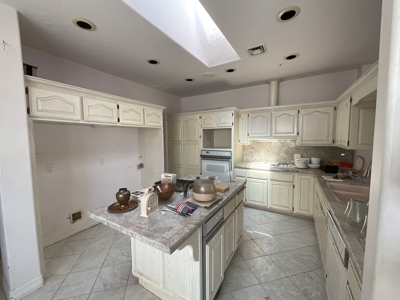 Western Arizona Home for Sale with Pool in Lake Havasu - image 4