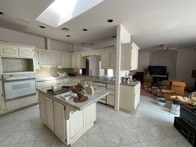 Western Arizona Home for Sale with Pool in Lake Havasu - image 3