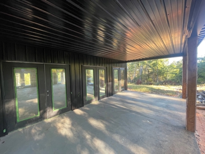 3 bedroom 2 bath country home for sale near Magnolia Ky. - image 25