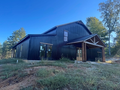 3 bedroom 2 bath country home for sale near Magnolia Ky. - image 1