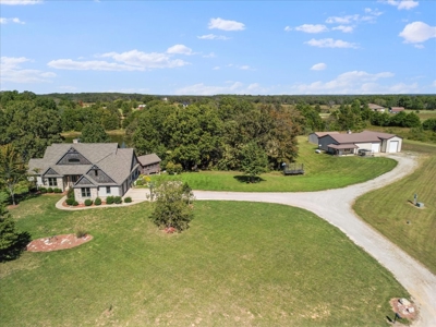 Exquisite Contemporary Ranch Home w/Stunning Lake View - image 1