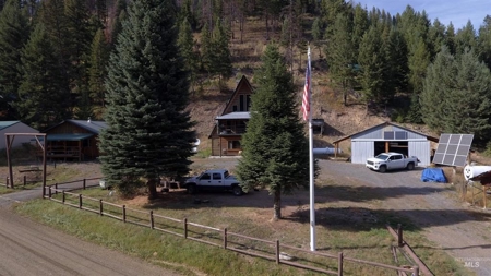 Cabins for Sale in Orogrande, Idaho - image 42