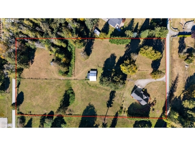 Beautiful Craftsman-Style Home in Yacolt WA - image 9