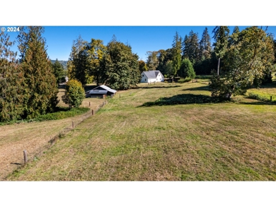 Beautiful Craftsman-Style Home in Yacolt WA - image 39