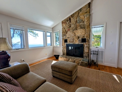 Home  Wth Long Range Views In Patrick County, Va - image 12