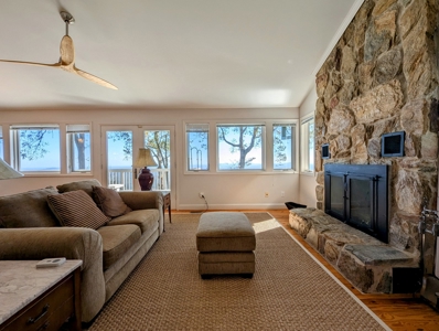 Home  Wth Long Range Views In Patrick County, Va - image 13