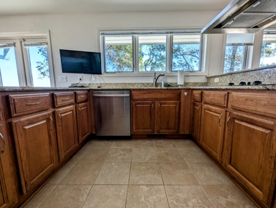Home  Wth Long Range Views In Patrick County, Va - image 18