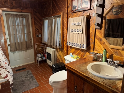 Home On Creek For Sale In Arkansas - image 11