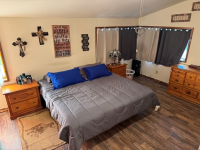 Home On Creek For Sale In Arkansas - image 12