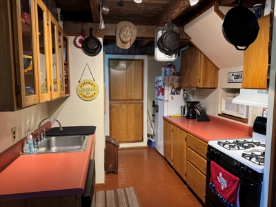 Home On Creek For Sale In Arkansas - image 8