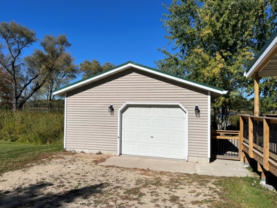 Cottage For Sale, Lower White River Mill Pond, Neshkoro - image 2