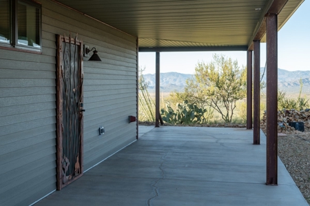 Auction, Mtn top Home w/Views 3-BR, 2-BA, 19 Ac, Vail, AZ - image 11