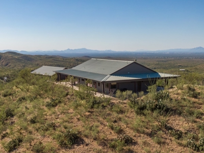 Auction, Mtn top Home w/Views 3-BR, 2-BA, 19 Ac, Vail, AZ - image 2