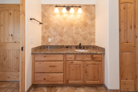 Auction, Mtn top Home w/Views 3-BR, 2-BA, 19 Ac, Vail, AZ - image 35