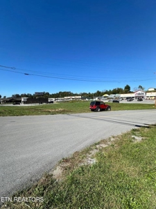 .5 Acre Commercial Lot in New Tazewell, Tennessee - image 2