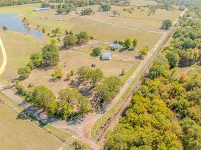 Country Living in Northeast Texas on 5 Acres - image 27