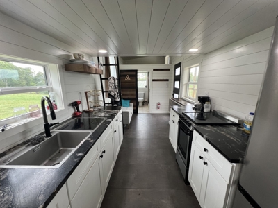 Farm, Tiny Home, Creek For Sale In Tn - image 33