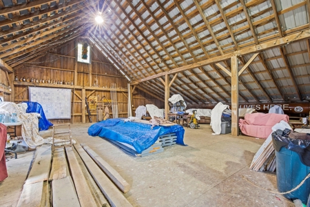 Home and Barn on 5 ac Delaware County Big Walnut Schools - image 36
