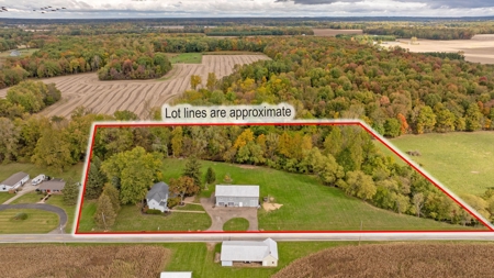 Home and Barn on 5 ac Delaware County Big Walnut Schools - image 1