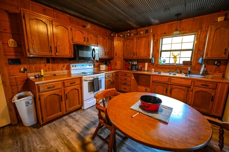 Home For Sale Truman Lake - image 25