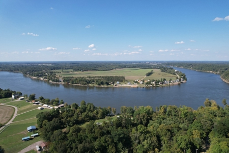 Riverfront Lot For Sale in Savannah TN - image 6
