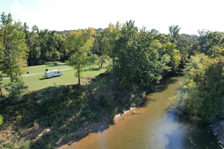 Riverfront Lot For Sale in Savannah TN - image 7