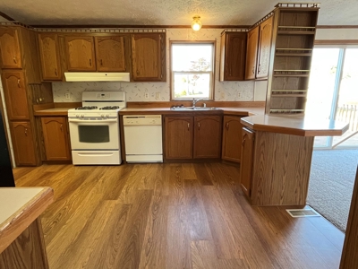 Move In Ready Albia, IA Home For Sale - image 6