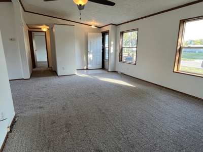 Move In Ready Albia, IA Home For Sale - image 2