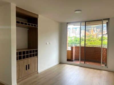 ¡Chic City Living in Patio Bonito! - image 2