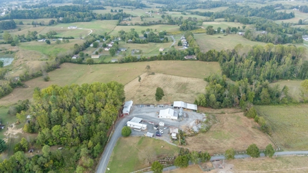 Bowlin Feed Store & Farm Online Auction - image 7