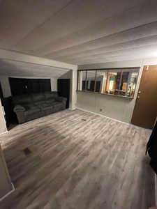 Bowlin Feed Store & Farm Online Auction - image 30