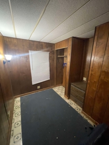 Bowlin Feed Store & Farm Online Auction - image 37